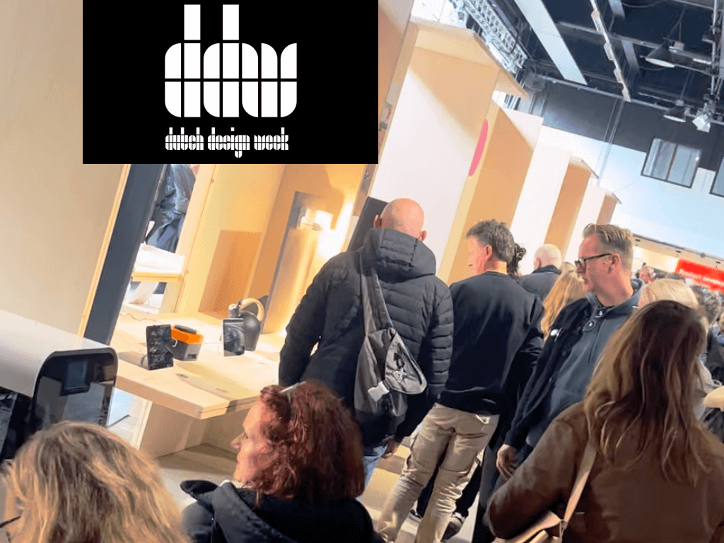 Le Lapin waterkoker tentoongesteld tijdens de Dutch Design Week.